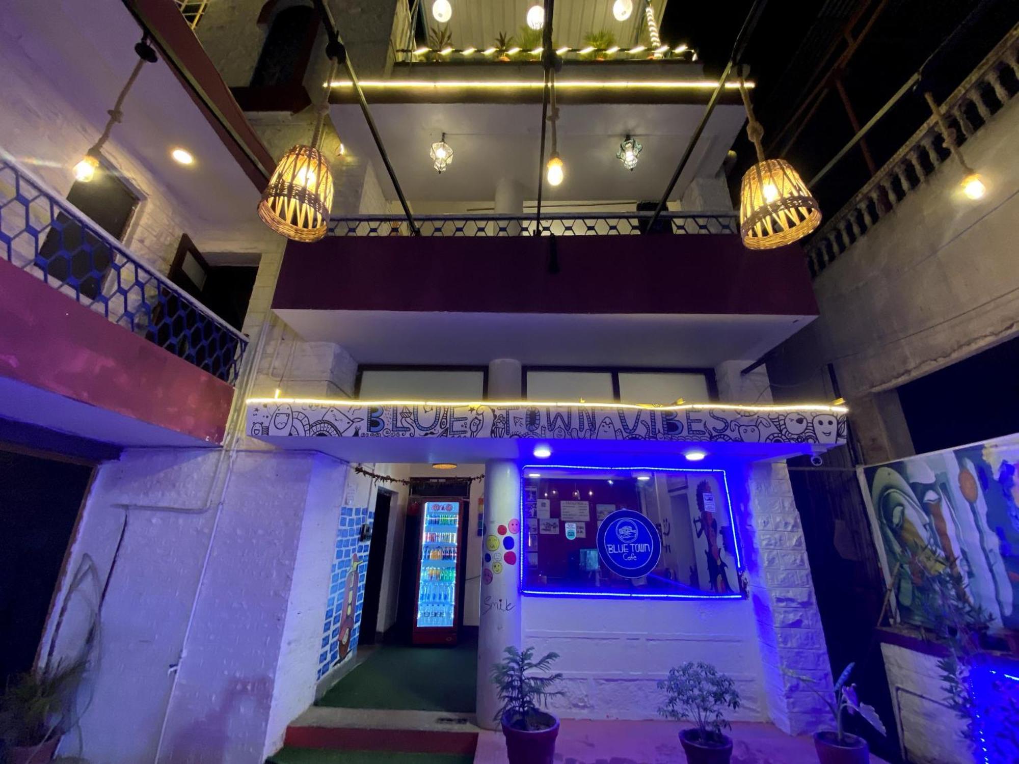 Blue Town Hostel & Cafe ジョードプル エクステリア 写真