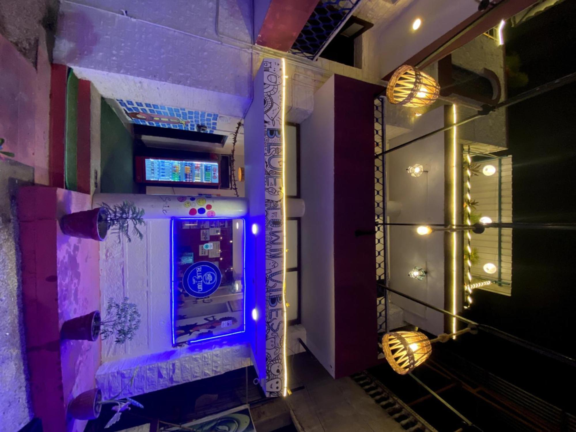 Blue Town Hostel & Cafe ジョードプル エクステリア 写真