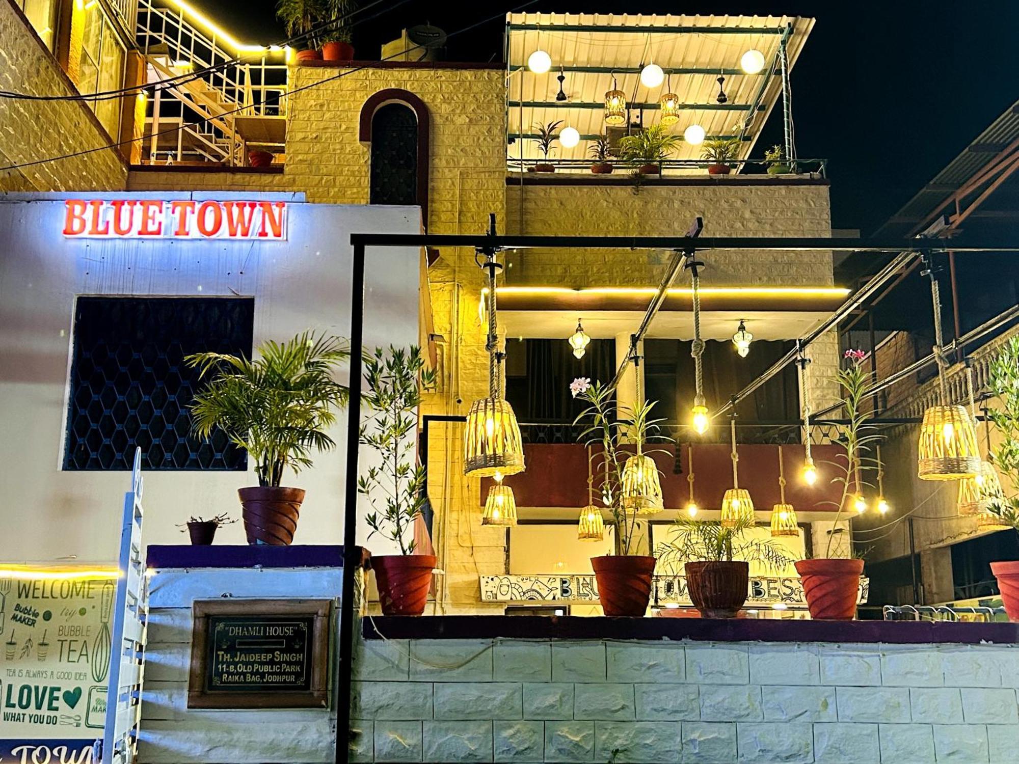 Blue Town Hostel & Cafe ジョードプル エクステリア 写真