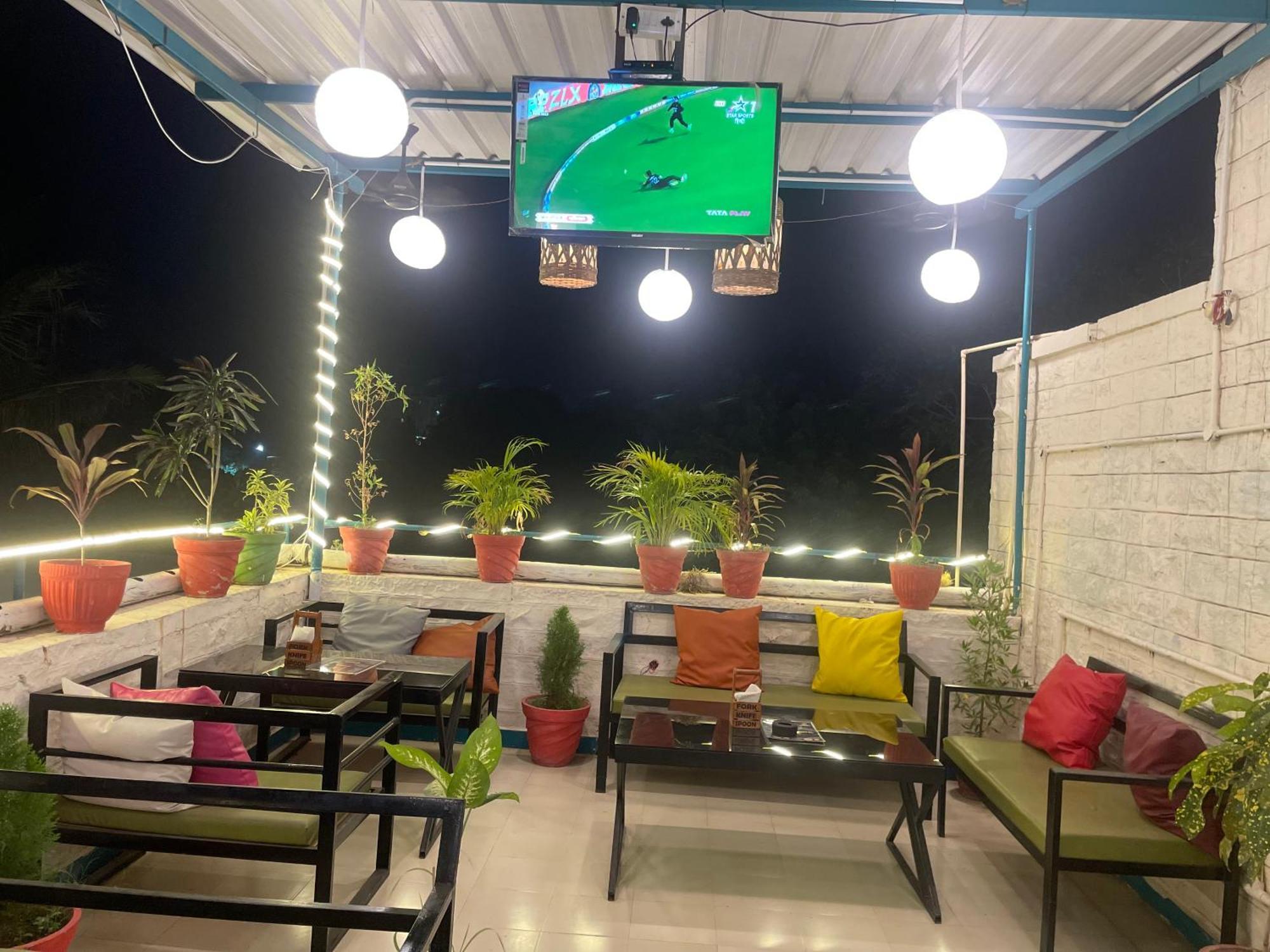 Blue Town Hostel & Cafe ジョードプル エクステリア 写真