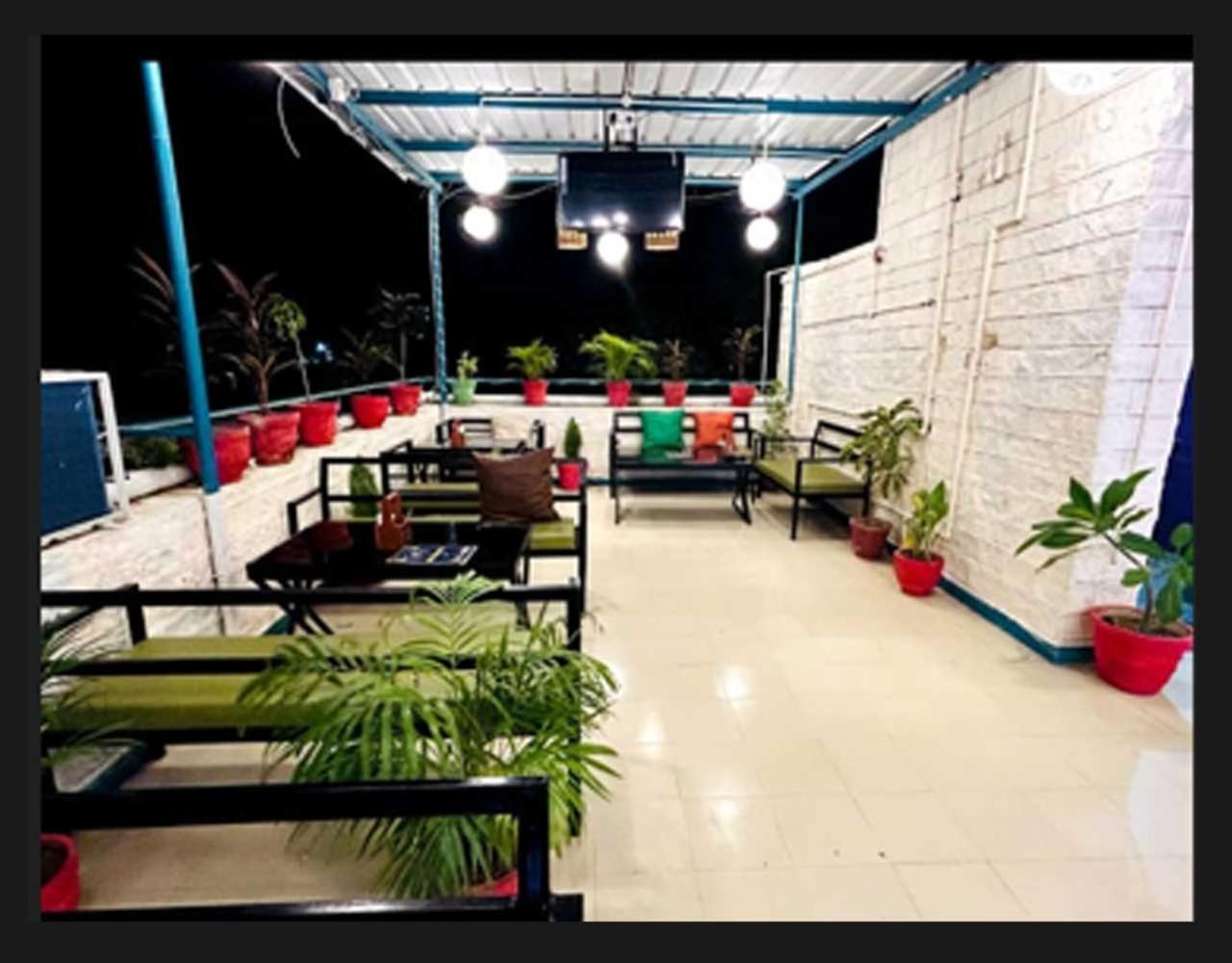 Blue Town Hostel & Cafe ジョードプル エクステリア 写真