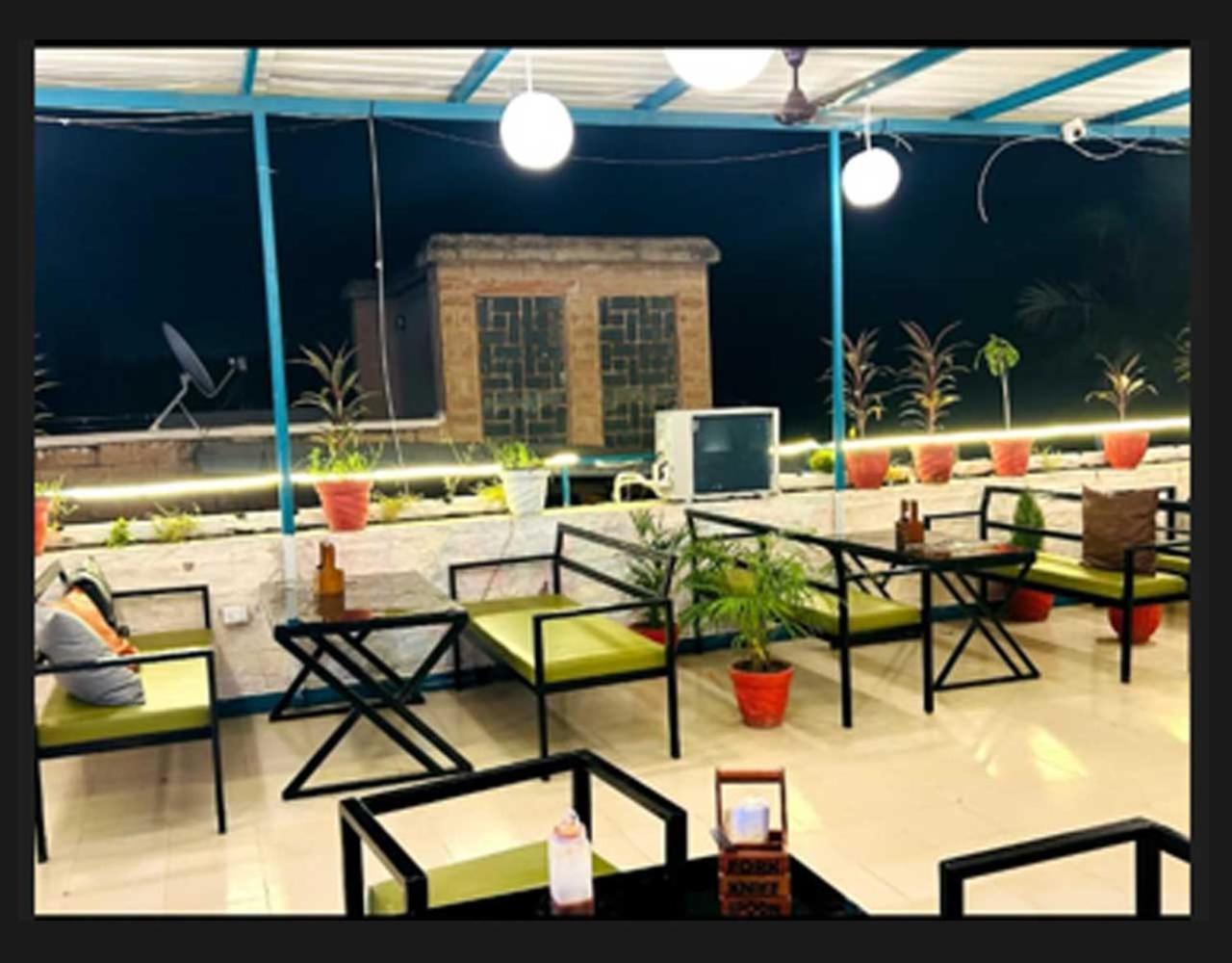 Blue Town Hostel & Cafe ジョードプル エクステリア 写真